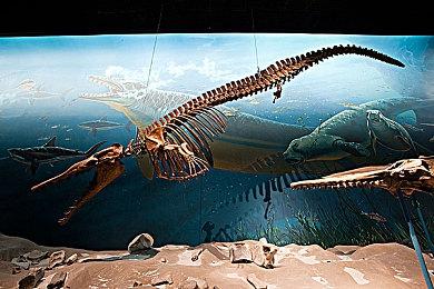 艰难的决定！《最终幻想7》重制分为三部曲原因揭秘